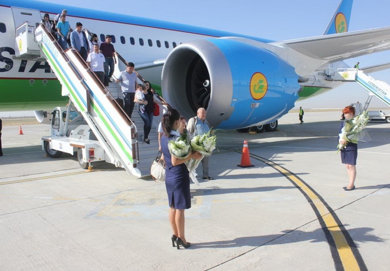 Цены на авиабилеты узбекские авиалинии стоимость билетов на самолет сочи курган